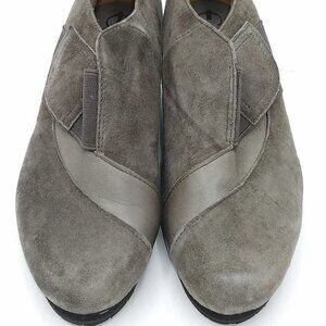 Earthies Women Bondy - Dusty Gray Suede - Sz. 5B JS F14